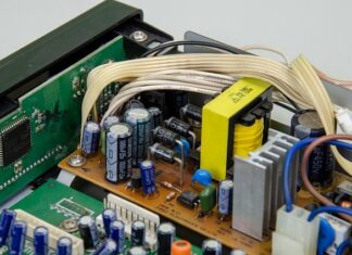 Czy można kupić prostownik na stacji benzynowej? Czy można kupić prostownik na stacji benzynowej?