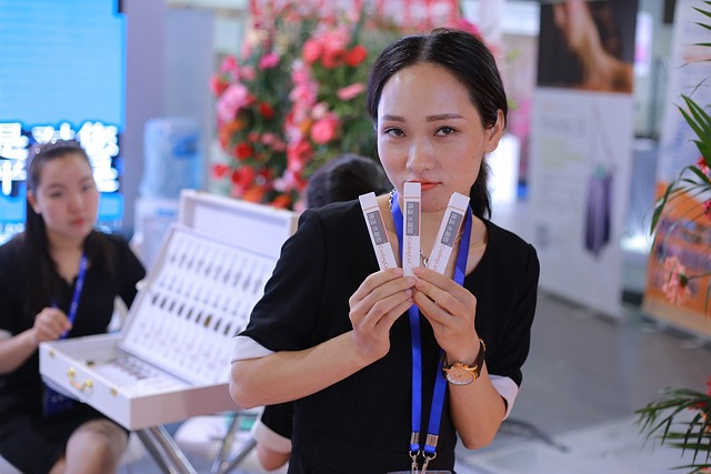 Gdzie kupić hydrożel do kwiatów? Gdzie kupić hydrożel do kwiatów?