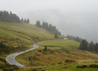 Gdzie jest zapisany przebieg auta? Gdzie jest zapisany przebieg auta?